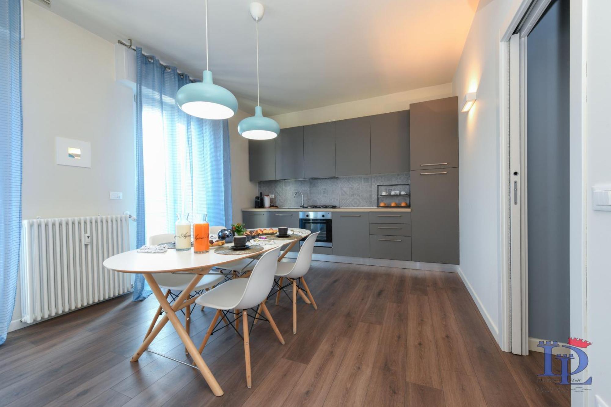 Desenzanoloft Official Partner Marriott Homes & Villas - Jack'S Penthouse Desenzano del Garda Luaran gambar