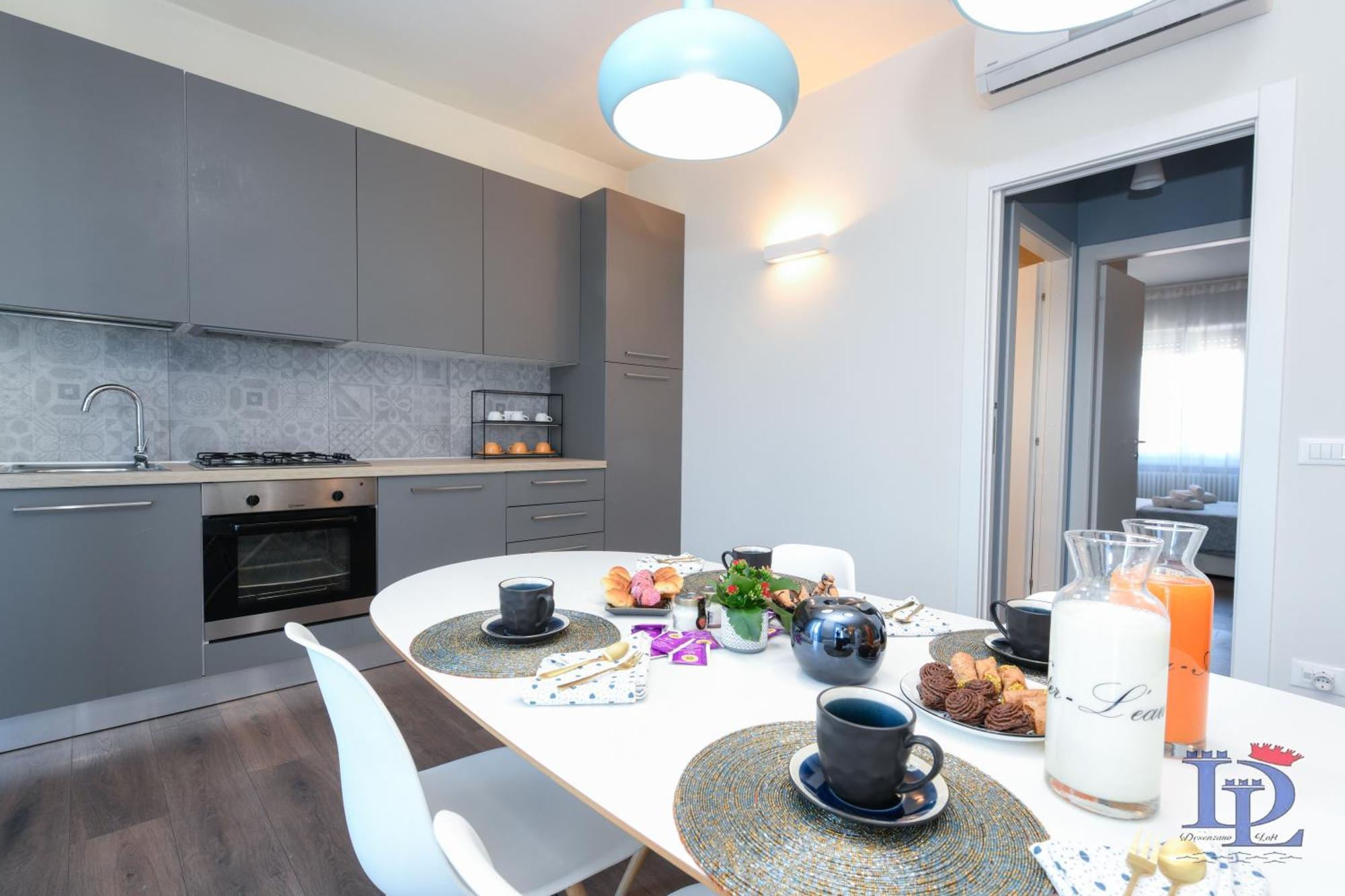 Desenzanoloft Official Partner Marriott Homes & Villas - Jack'S Penthouse Desenzano del Garda Luaran gambar